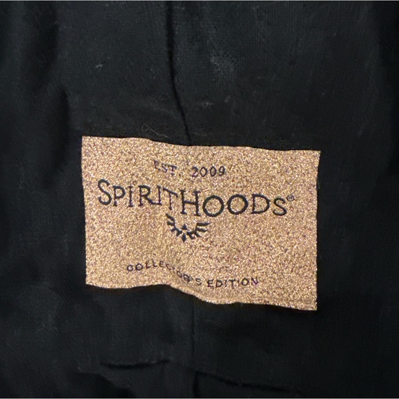 RARE SpiritHoods MOON WOLF Collector's Edition SHAWL Cloak Scarf Secret Pawket - Picture 7 of 12
